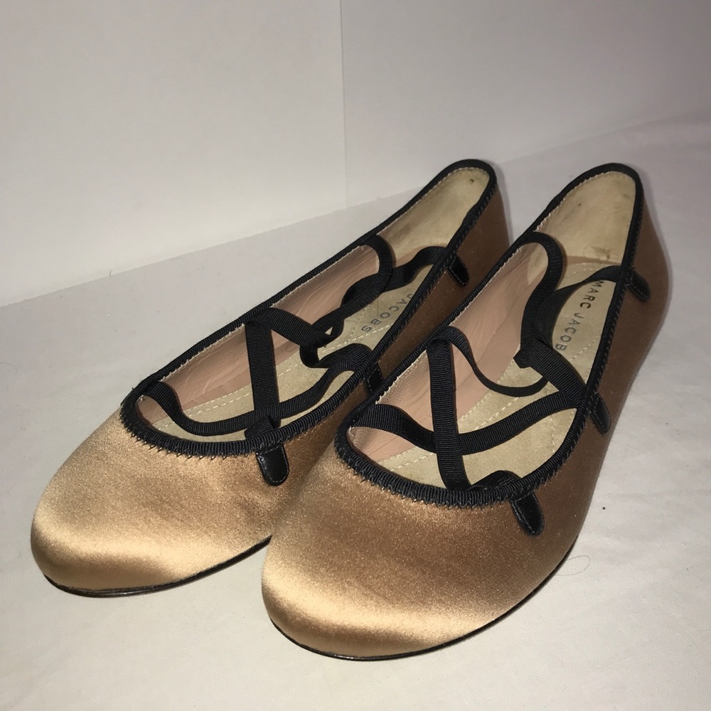 Marc Jacobs Peach SoftSilk Almond Toe Ballet Flats